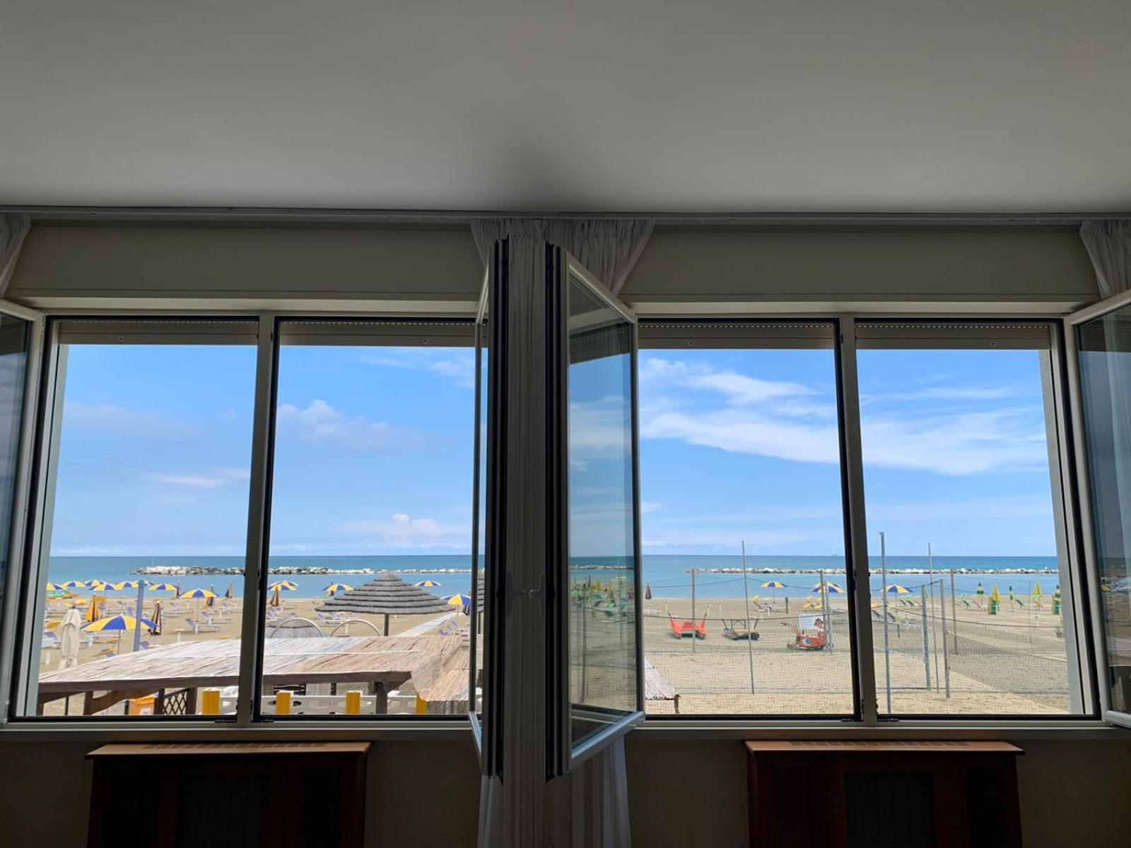 Hotel Acquamarina Viserba Rimini Esterno foto